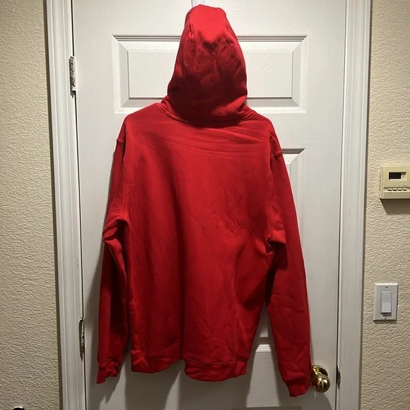 Nike men’s extra large University Of Arizona red hooded sweatshirt - Picture 3 of 3